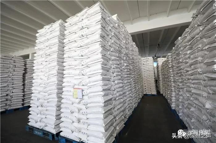 dnf净化的灵魂结晶（地下城与勇士中带红字的传说装备假紫装备和史诗装备能分解出什么）