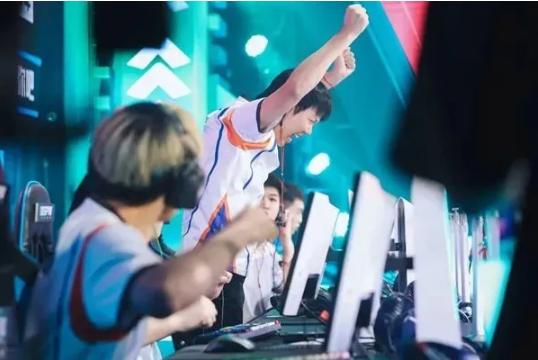 cf世界总决赛,陈别秀是cf冠军吗