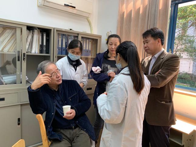 dnf燃烧疲劳,开车踩油门发颤是什么原因