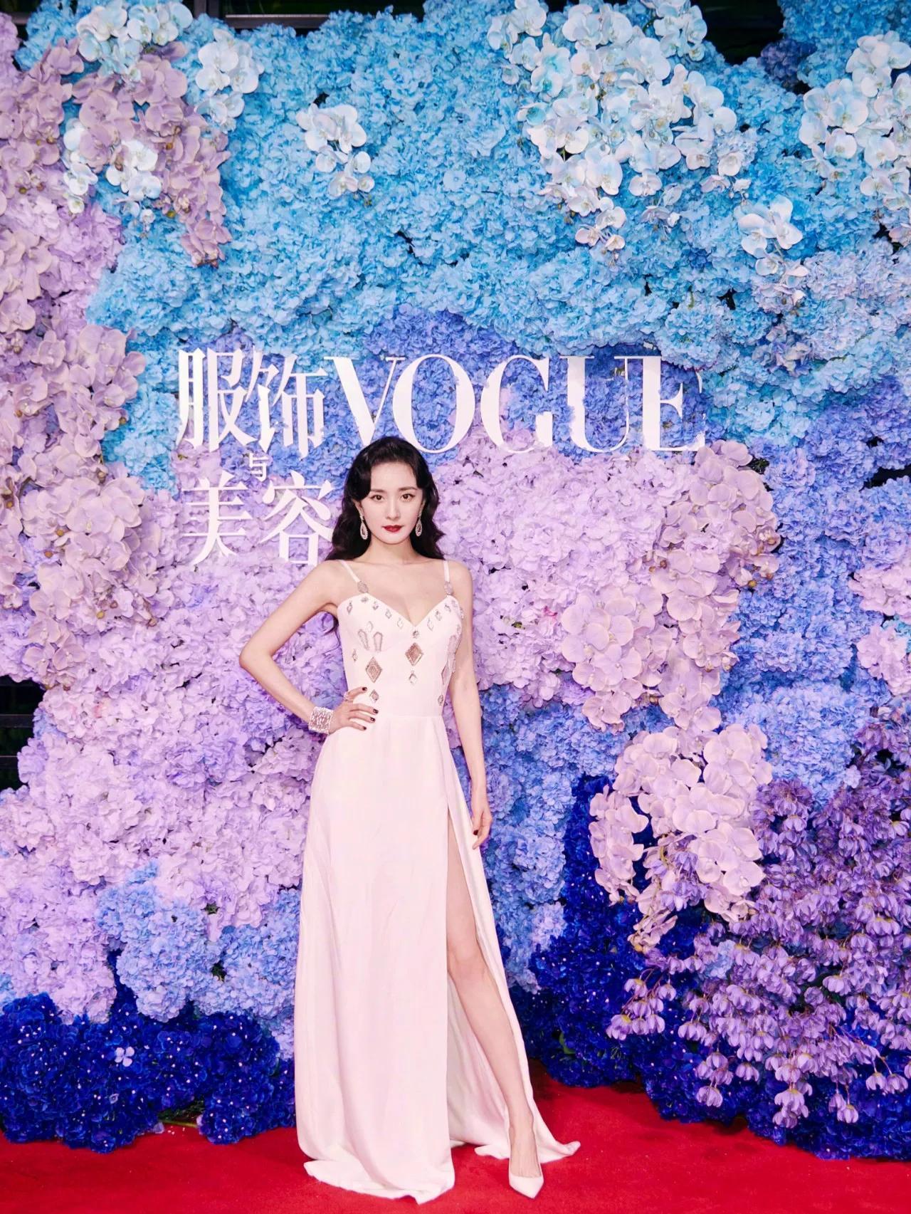 lol战斗之夜2021（微博之夜有李沁吗）