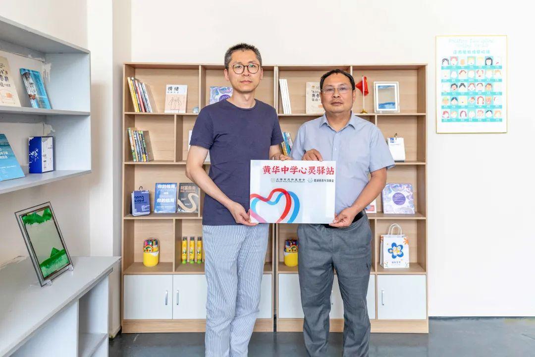 基金咨询（朋友沉迷于基金）