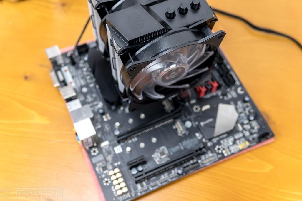 装甲终结者,元素bi每克价值多少