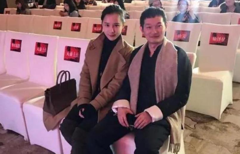 lol小苍解说,为何小苍实力超群但无法和球王比肩