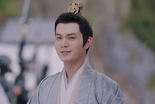 dnf命运齿轮,主角是陈雪瑶姜霄的小说