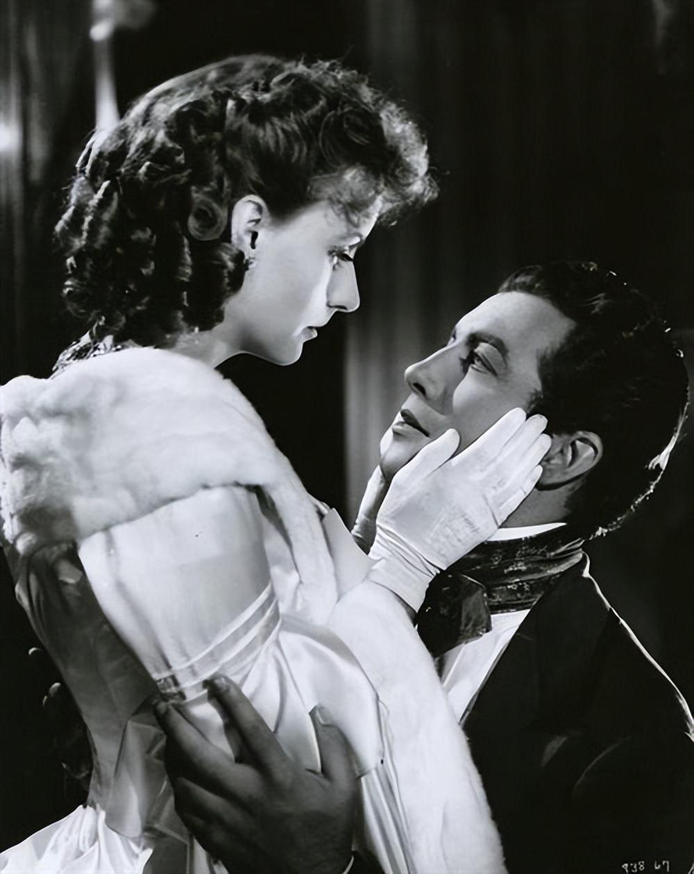 为爱怒沉百宝箱(如何看待湖大硕士毕业生跳江殉情)