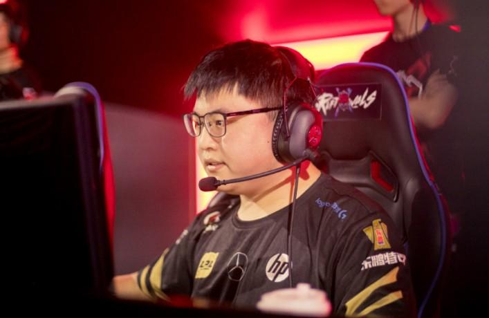 lol演员是什么意思,LOL演员为什么要刷自定义