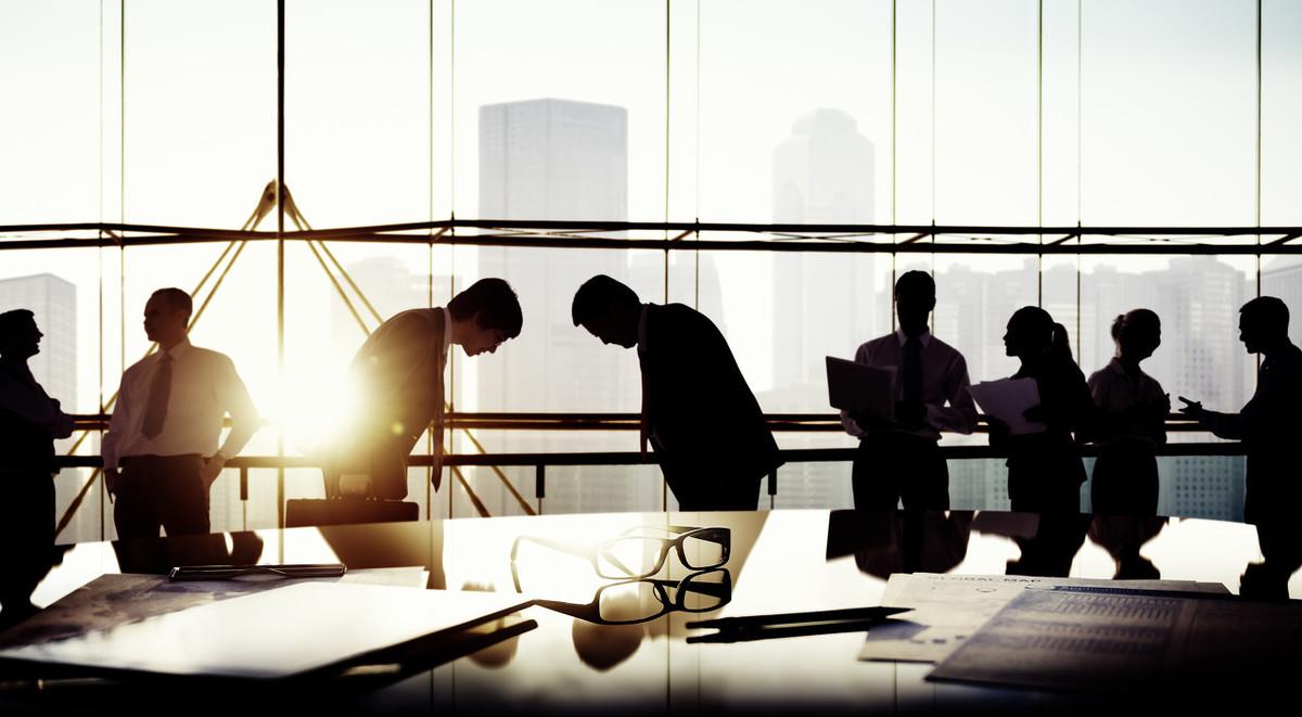 阿尔伯特的任务,地下城9大使徒都叫什么