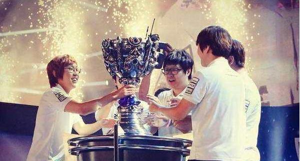 三星十子都是谁,LPL是凭借着什么跻身世界之一赛区的