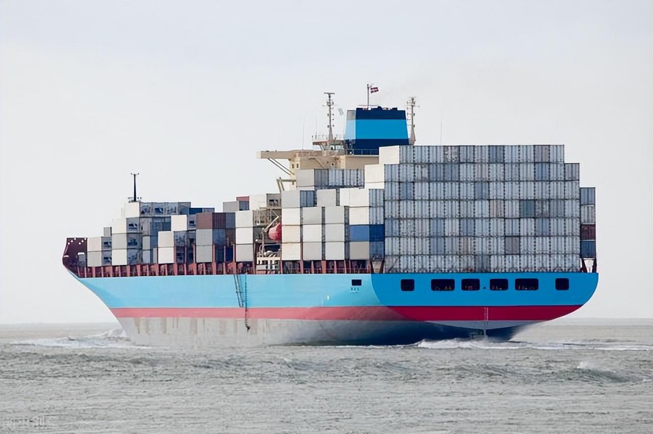 股城黄金,我在中国黄金的门店里买了两条100克的财富金条