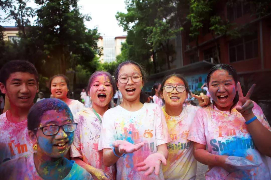 神秘营地卡灯,CF挑战怎么不出困难呀