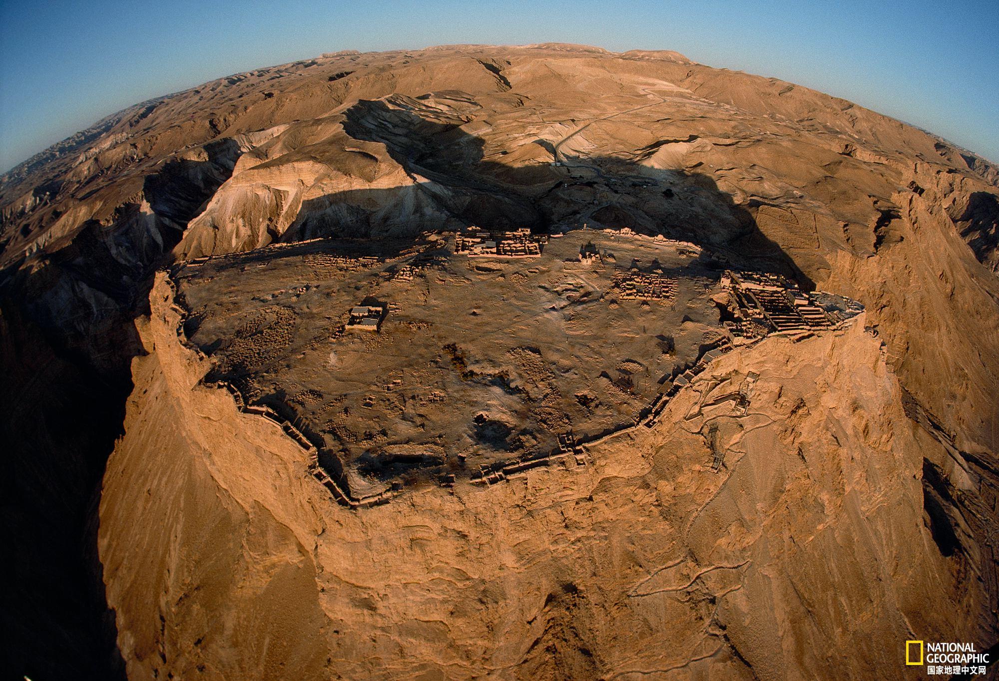 cf沙漠要塞bug,怎么找到钻石