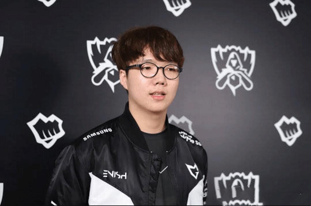 khan拿过s赛冠军吗（Uzi何时才能拿到S赛冠军?）