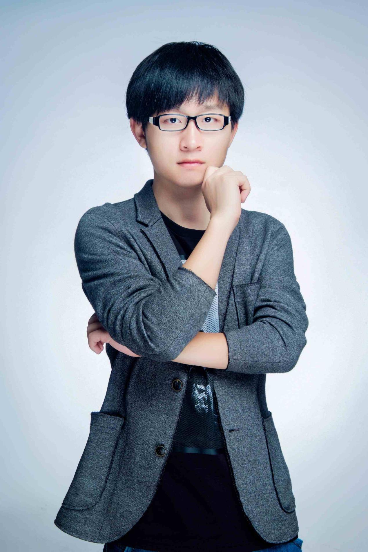 陈子豪爱拍,你最喜欢的cf解说是谁