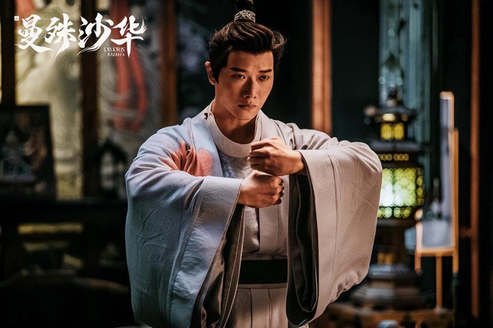 cf八月王者的轮回,如果让你给别人推荐三部美剧