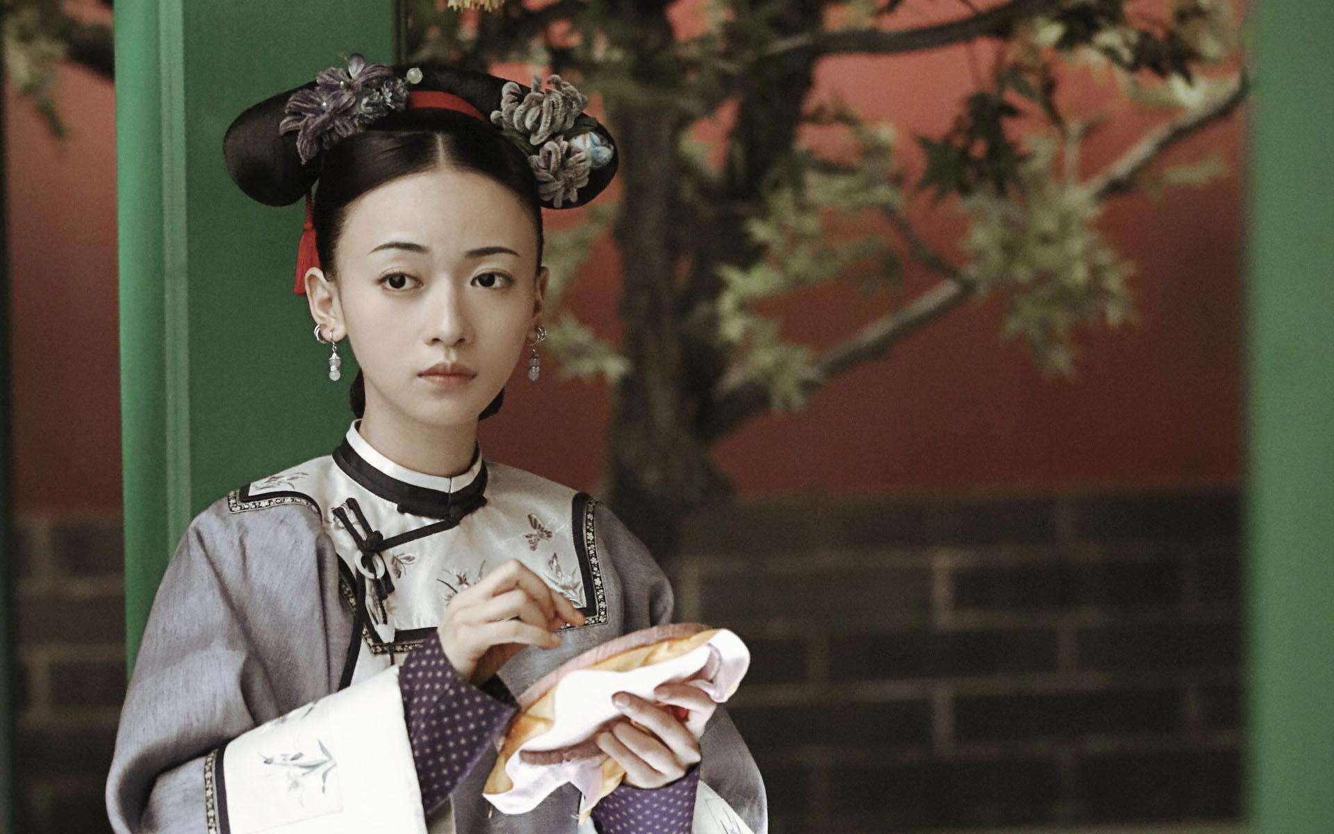 皇室尊亲(狂战士带什么称号好)