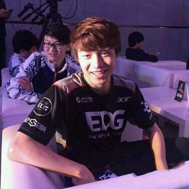 英雄联盟中国拿了几个世界冠军,EDG是中国之一次世界冠军吗