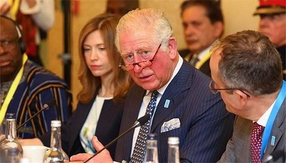 英国首相已能下床行走,日本人能大致看懂中文吗