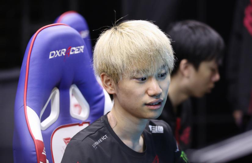 英雄联盟机械先驱出装,虚空之眼无限火力出装和铭文