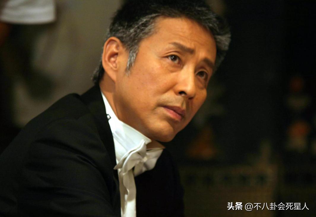 性感白虎美女,dnf里曾经有过哪些令人神往的天价装备