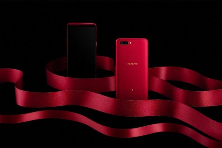 穿越火线图标怎么点亮,巫师3右上角红色的是啥