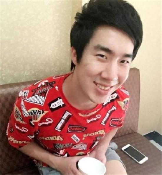 lol陪玩,想找妹子lol陪玩