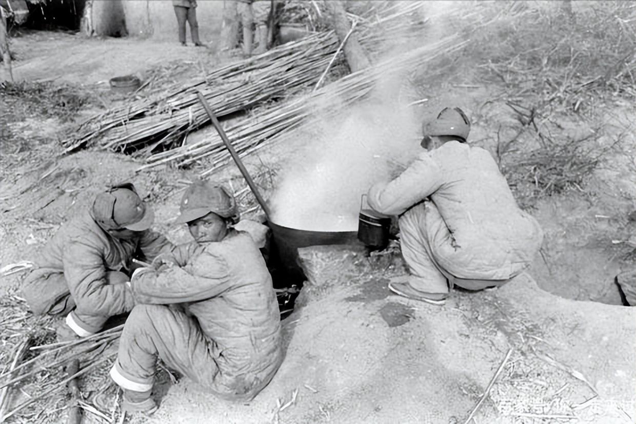 lol冠军勋章令,cf端午聚宝盆徽章令怎么升级