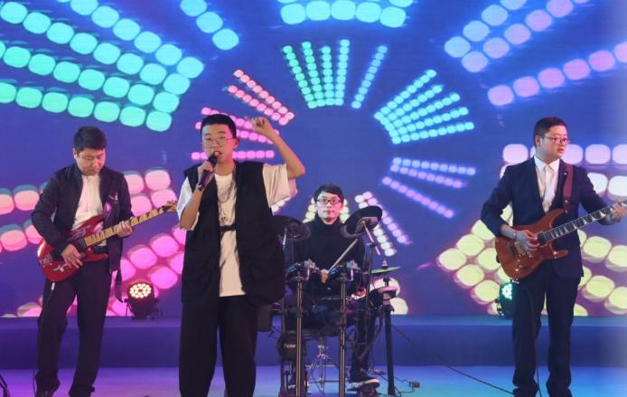 逆战论坛,有哪些鲜为人知却很好用的手机软件