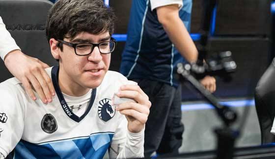 lol大师兄,LOL大师兄接受采访说到自己的状态和uzi一样